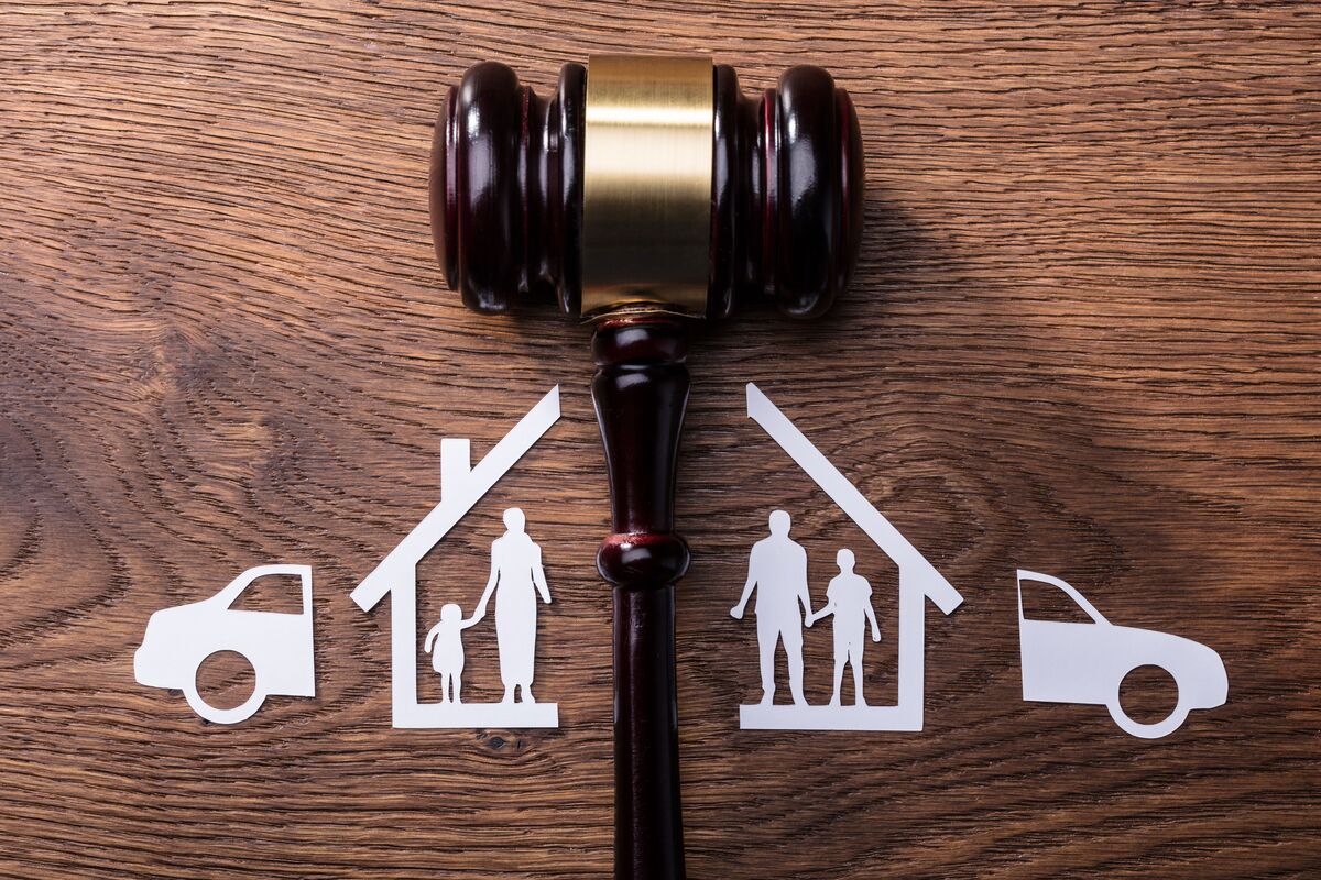 A gavel seperating a family