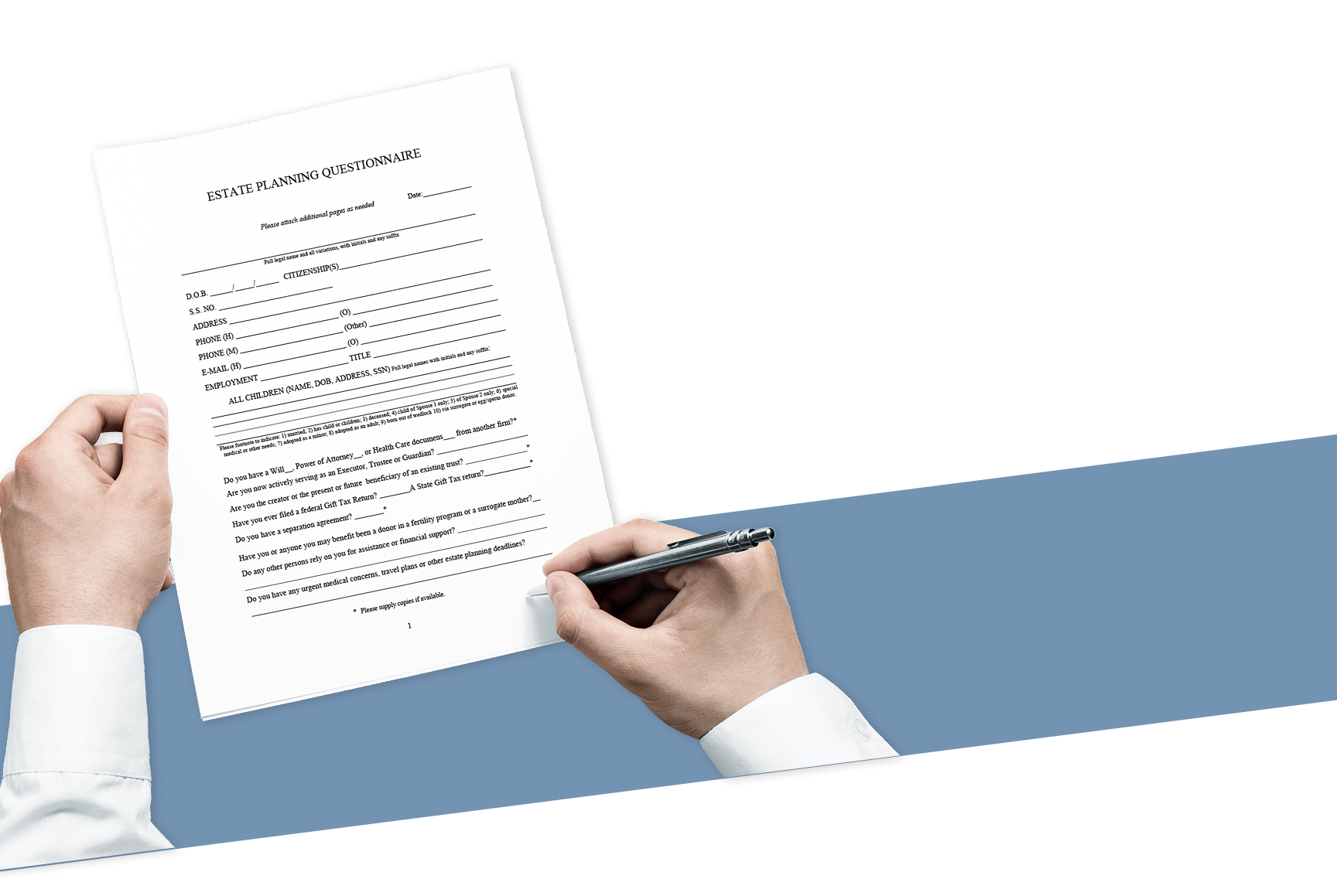 a pair of hands filling out an Estate Plan quistionaire